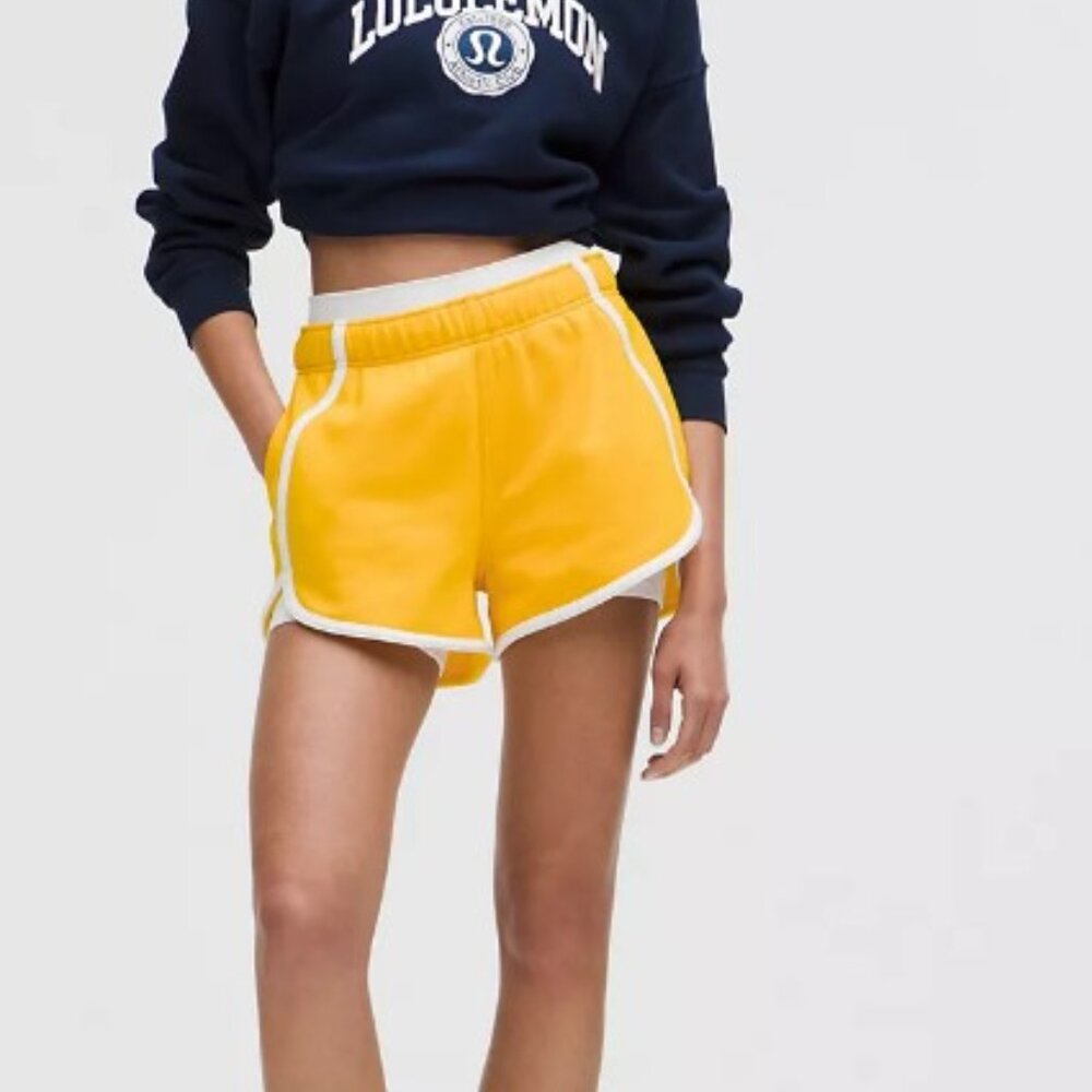 Scuba Mid-Rise Oversized Short